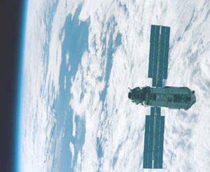  «» 6  1998  ( NASA)